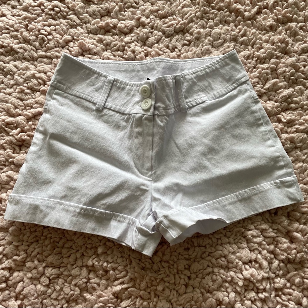Fabiola USA- white shorts girls xs